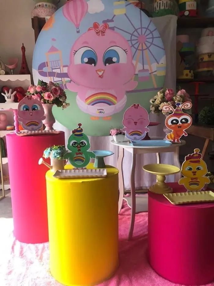 Decoração Galinha Rosa - Verônica Festas
