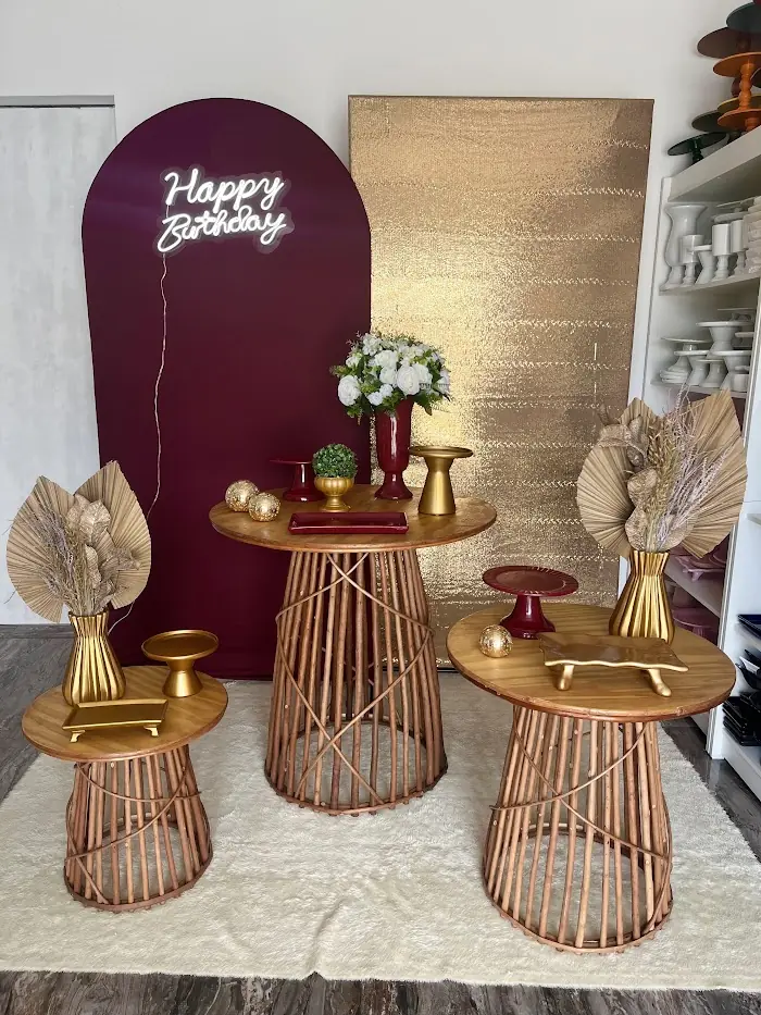 Decoração Marsala e dourado - Verônica Festas